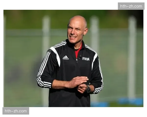 霍华德·韦伯管理风格 职业比赛裁判公司平衡各方压力策略